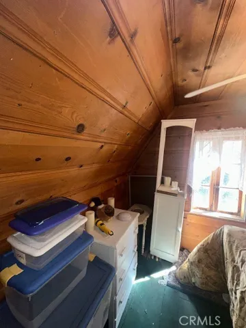 27548 Meadow Drive, Lake Arrowhead, California 92352