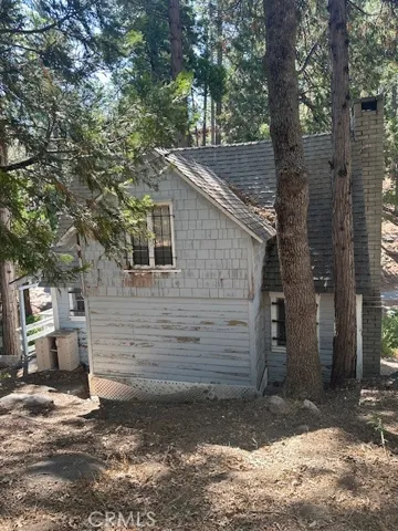 27548 Meadow Drive, Lake Arrowhead, California 92352