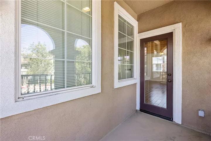 27274 Magnolia Lane, Valencia, California 91354