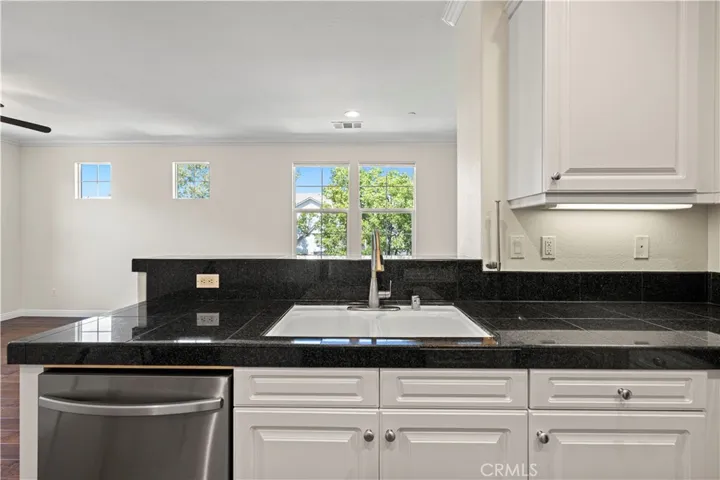 27274 Magnolia Lane, Valencia, California 91354