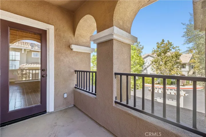 27274 Magnolia Lane, Valencia, California 91354