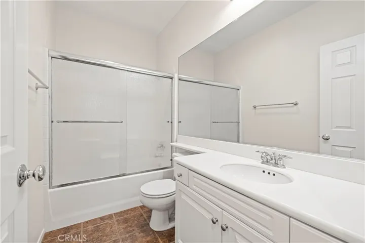 27274 Magnolia Lane, Valencia, California 91354