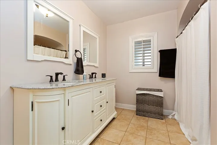 Full Bath
