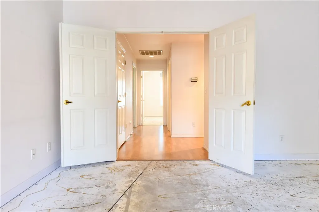 9260 N Green Meadows Lane, Fresno, California 93720 home-pic-9