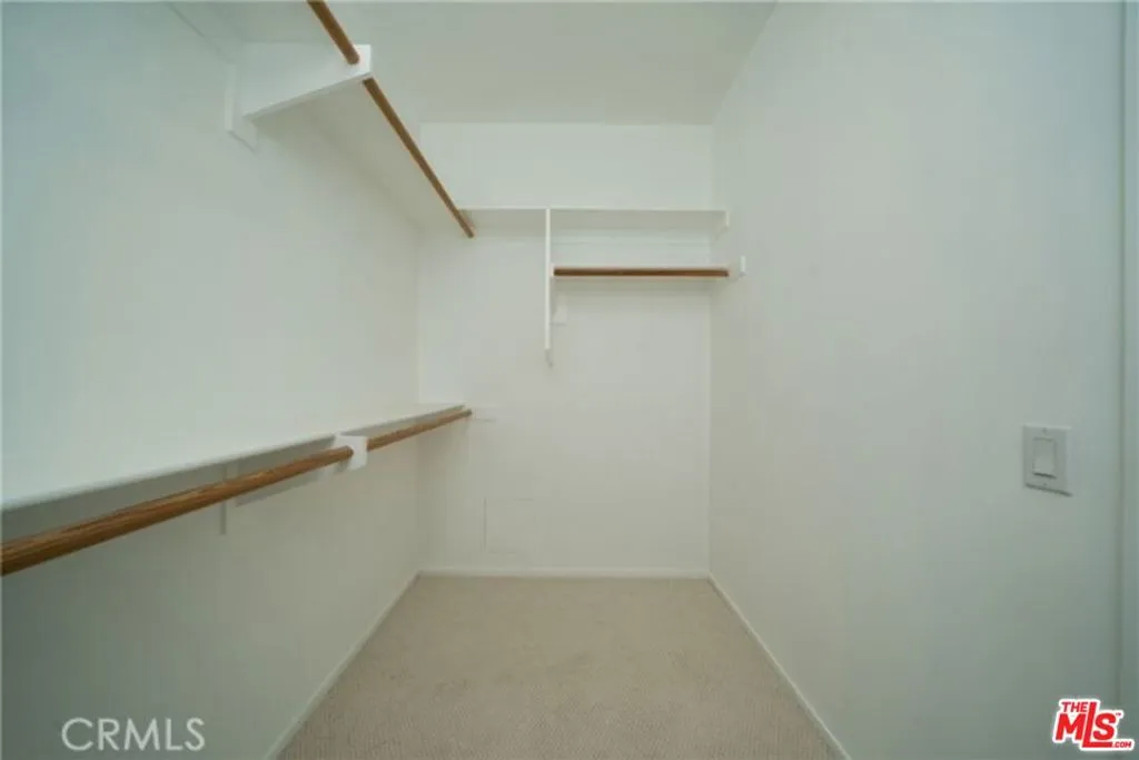 3223 W 6th Street 808, Los Angeles, California 90020 home-pic-24