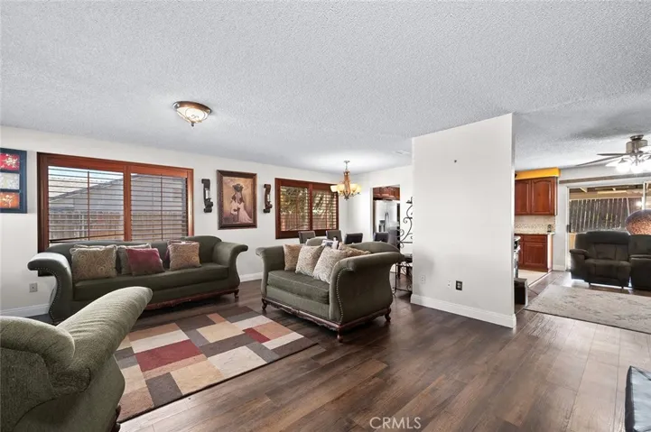 1542 N Idyllwild Avenue, Rialto, California 92376