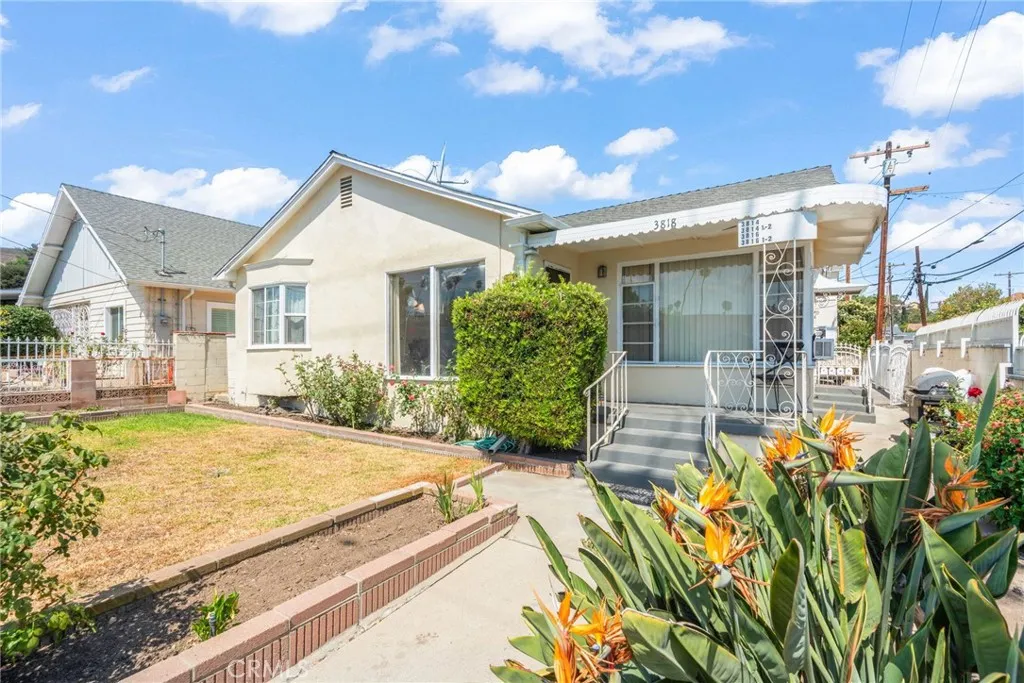 3814 Portola Avenue, Los Angeles, California 90032, ,Residential Income,For Sale,Portola,WS25190799