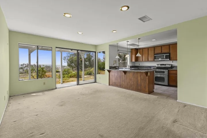 201 Meadow Vista Way, Encinitas, California 92024