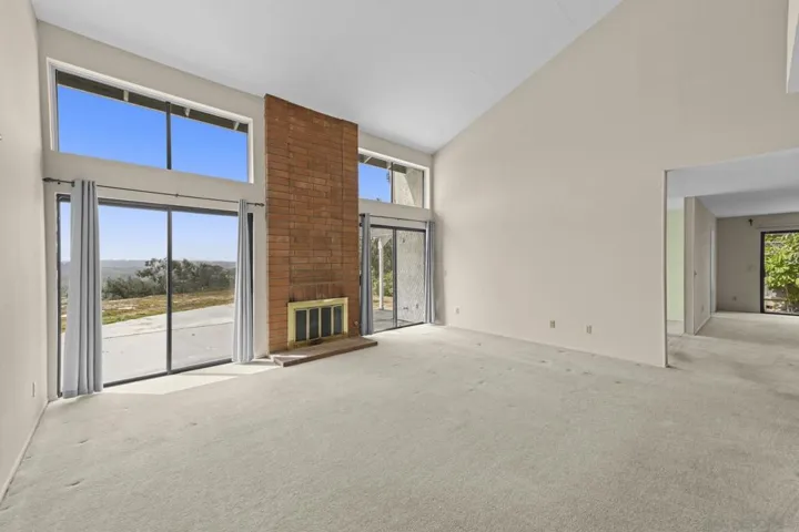 201 Meadow Vista Way, Encinitas, California 92024