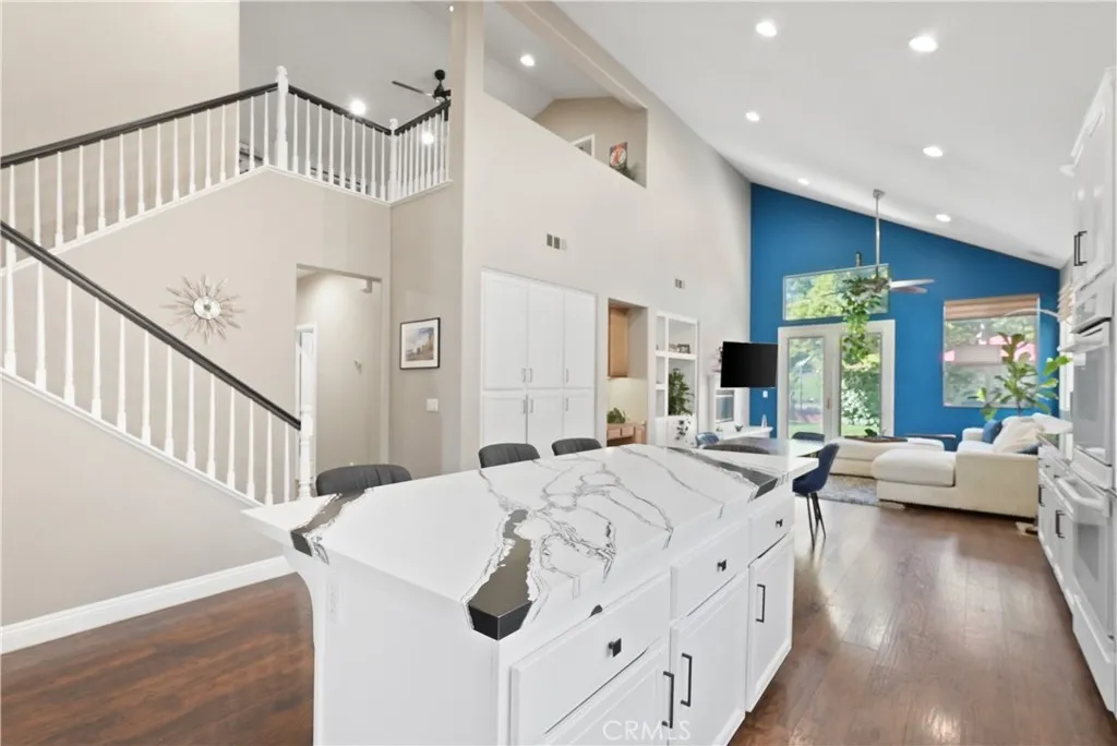 25018 Crimson Lasso Drive, Wildomar, California 92595 home-pic-7