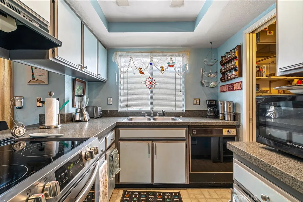 280 S Avenida Caballeros 223, Palm Springs, California 92262 home-pic-12