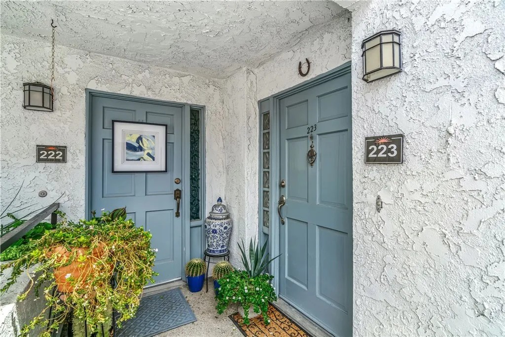 280 S Avenida Caballeros 223, Palm Springs, California 92262 home-pic-1