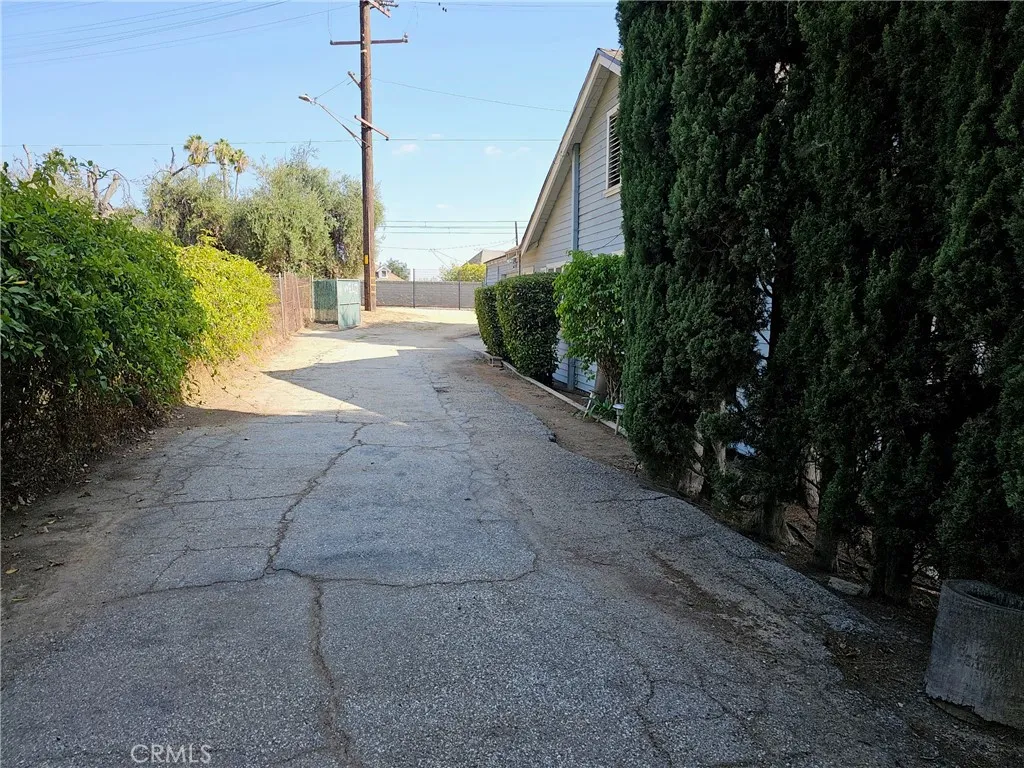 1413 Ozmun Ct, South Pasadena, California 91030 home-pic-10