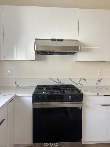 6908 Willowtree Drive, Rancho Palos Verdes, California 90275