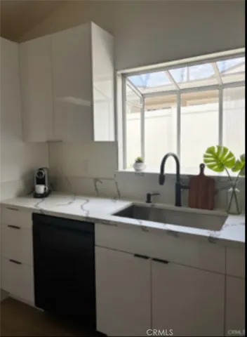 6908 Willowtree Drive, Rancho Palos Verdes, California 90275