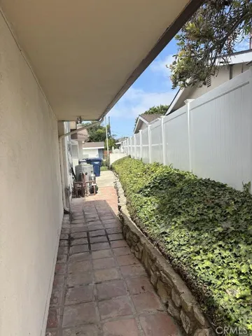 6908 Willowtree Drive, Rancho Palos Verdes, California 90275