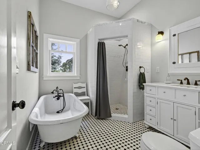 12-web-or-mls-ClearShotCreastions-01072