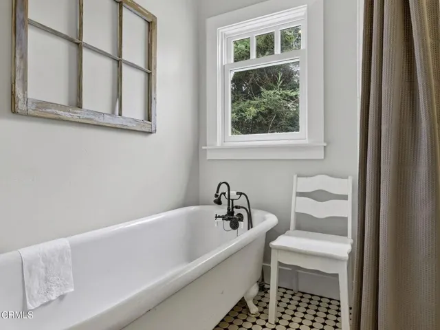 14-web-or-mls-ClearShotCreastions-01085