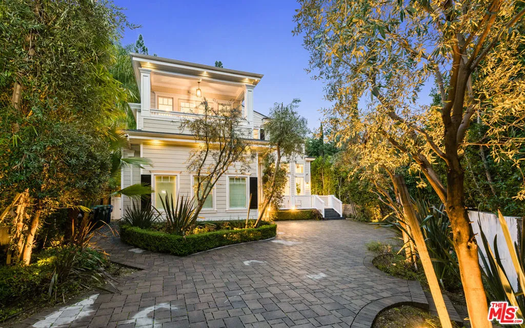 1836 Laurel Canyon Boulevard, Los Angeles, California 90046 home-pic-3