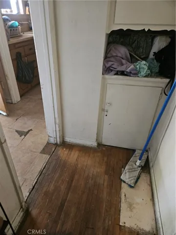 10315 Amboy Avenue, Pacoima, California 91331