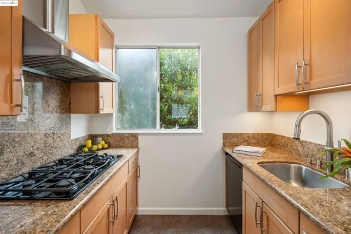 1812 Dwight Way 1-2, Berkeley, California 94703
