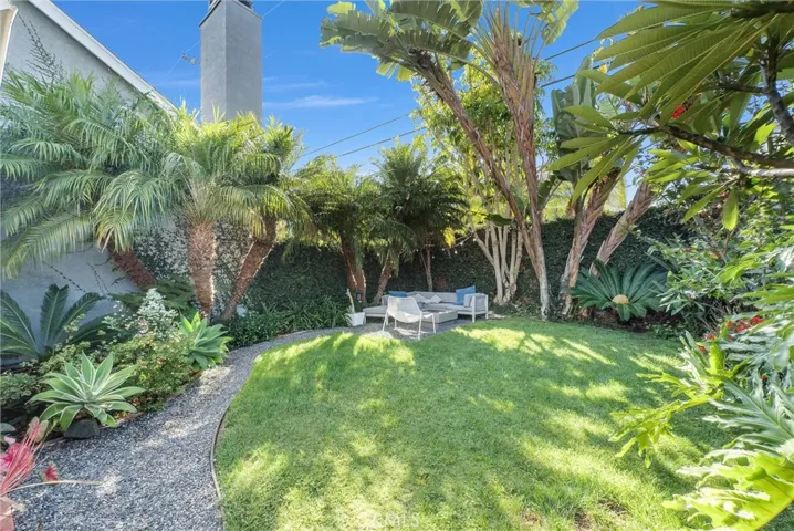 2435 Orange Avenue C1, Costa Mesa, California 92627