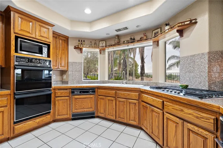 7047 Golden Vale Drive, Riverside, California 92506