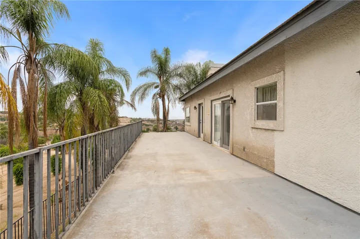 7047 Golden Vale Drive, Riverside, California 92506