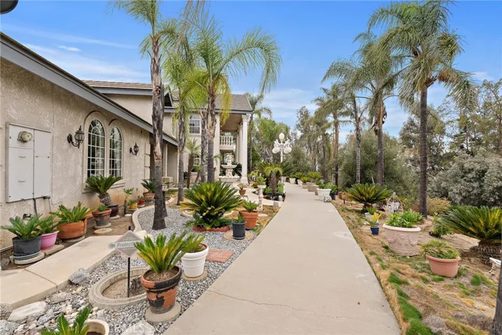 7047 Golden Vale Drive, Riverside, California 92506