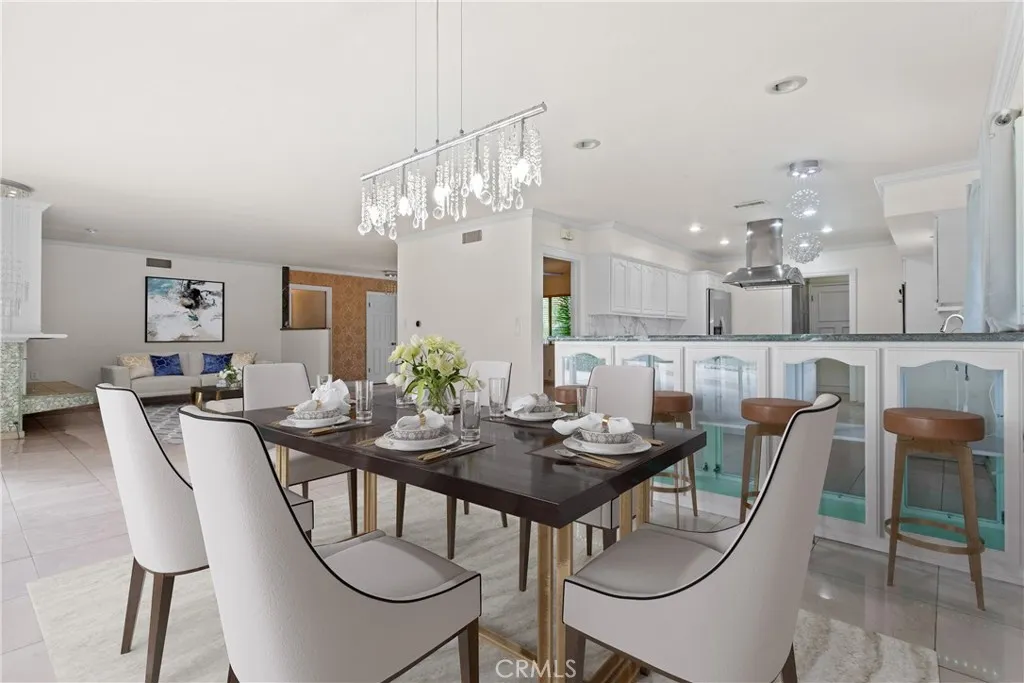 4616 Coyle, Woodland Hills, California 91364 home-pic-0