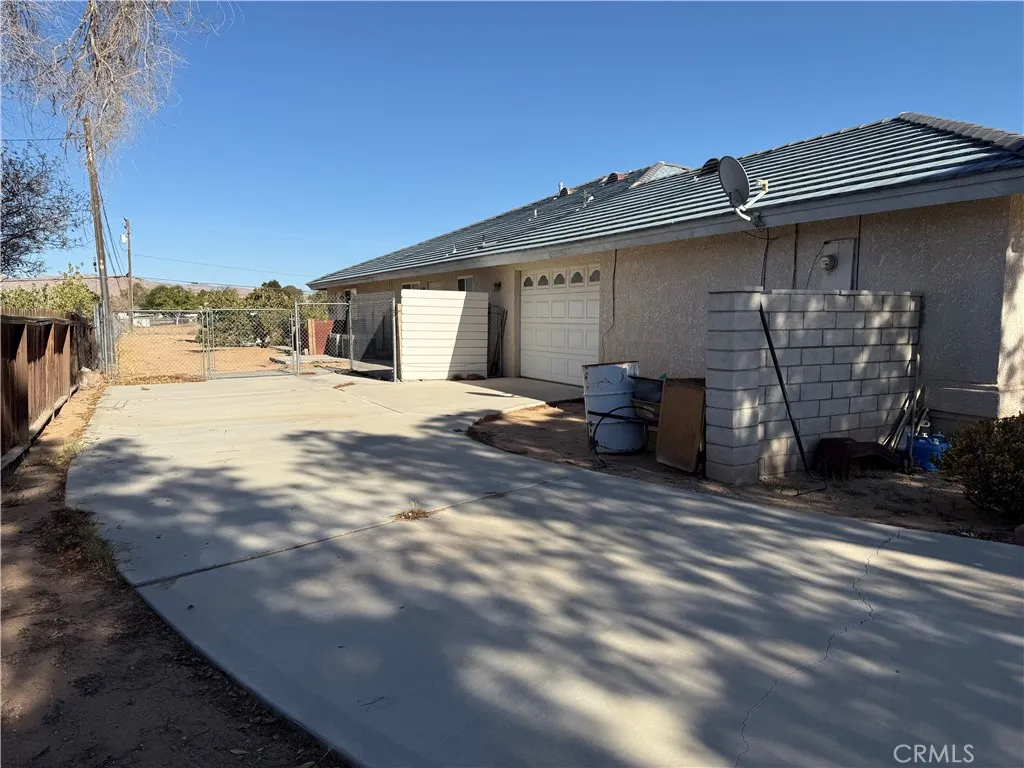 21160 Us Highway 18, Apple Valley, California 92307 home-pic-18