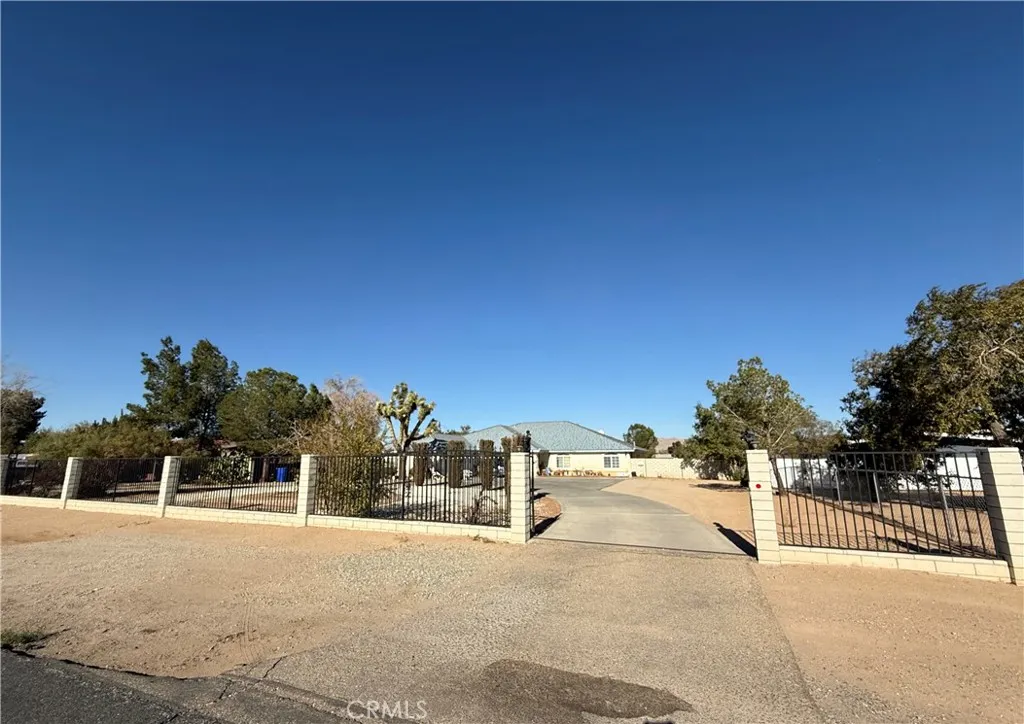 21160 Us Highway 18, Apple Valley, California 92307 home-pic-3