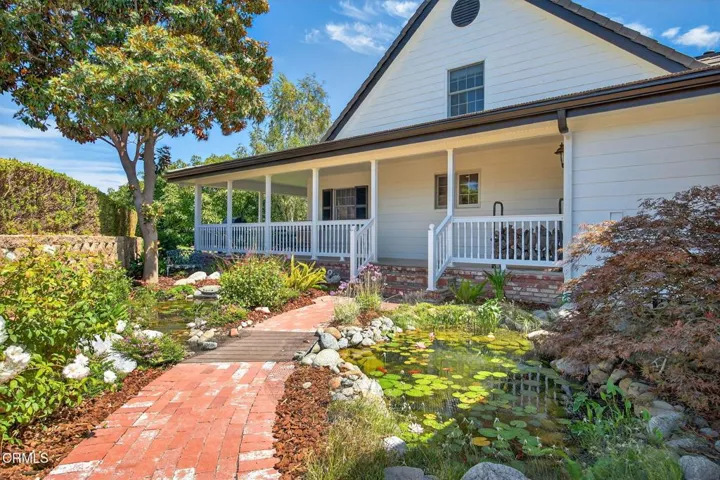 37-web-or-mls-036_Upmarketmedia_6150Baj-