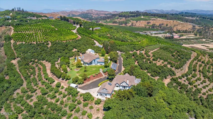 65-web-or-mls-006_Upmarketmedia_6150Baj-