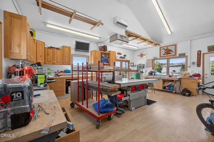 23-web-or-mls-022_Upmarketmedia_6150Baj-