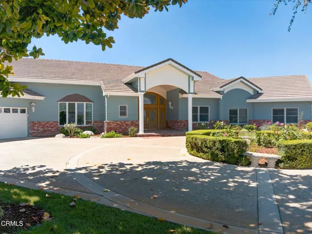 2-web-or-mls-054_Upmarketmedia_6150Baj-7