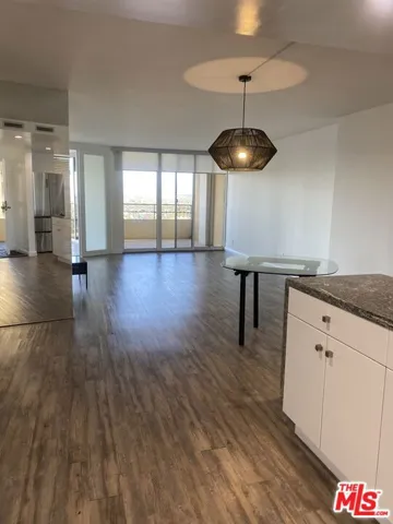 4316 Marina City 823, Marina Del Rey, California 90292
