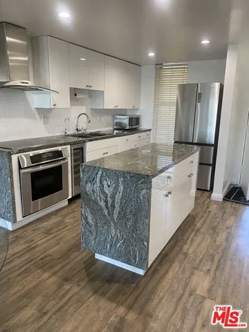 4316 Marina City 823, Marina Del Rey, California 90292