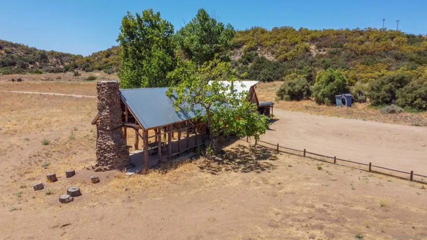 60815 Burnt Valley Rd, Anza, California 92539