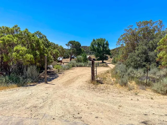 60815 Burnt Valley Rd, Anza, California 92539