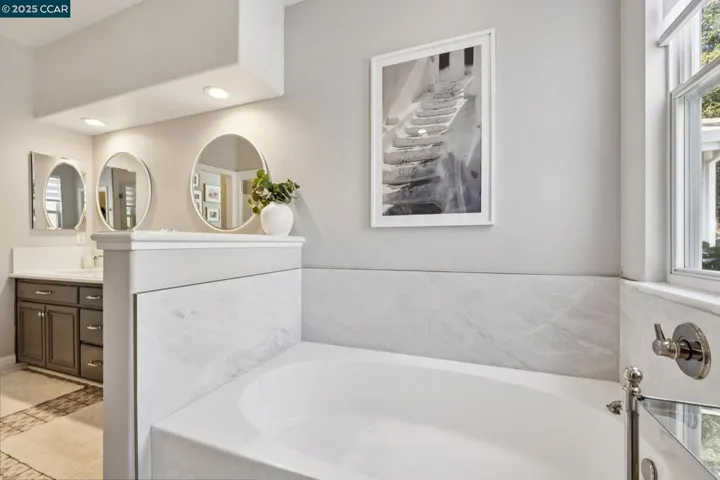 606 Old Vine Ct, Pleasant Hill, California 94523