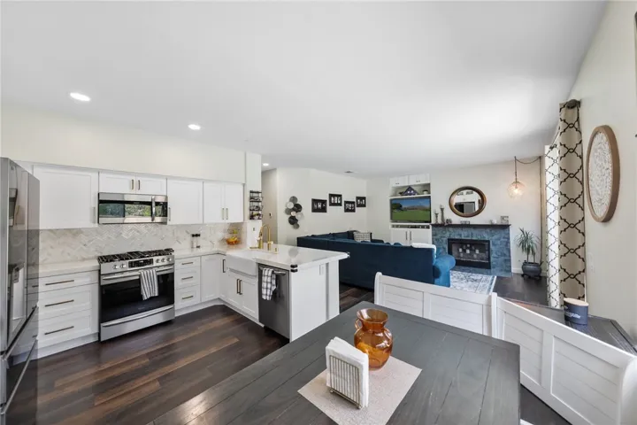 24084 Verdun Lane, Murrieta, California 92562