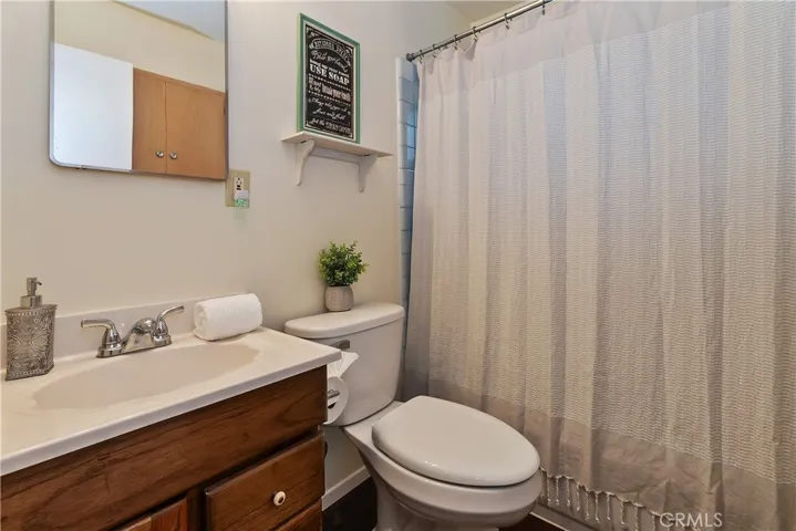 39239 Mohawk Drive, Fawnskin, California 92333