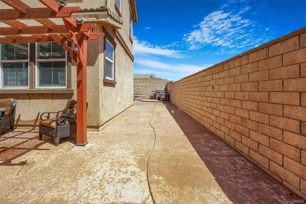 5003 Thornberry Way, Fontana, California 92336 home-pic-65