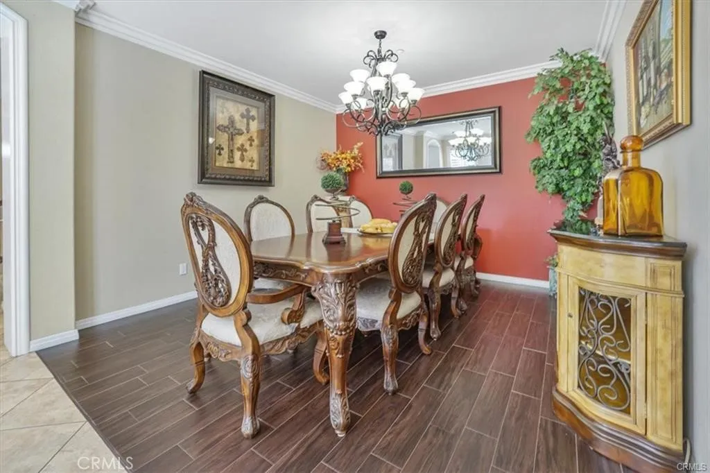 5003 Thornberry Way, Fontana, California 92336 home-pic-10