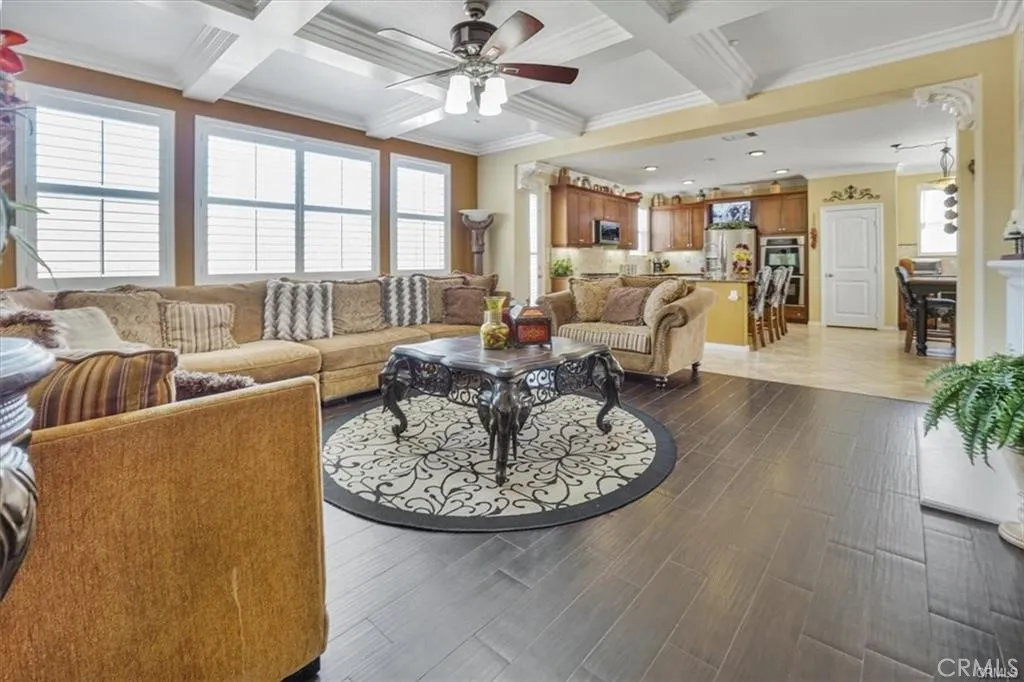 5003 Thornberry Way, Fontana, California 92336 home-pic-14