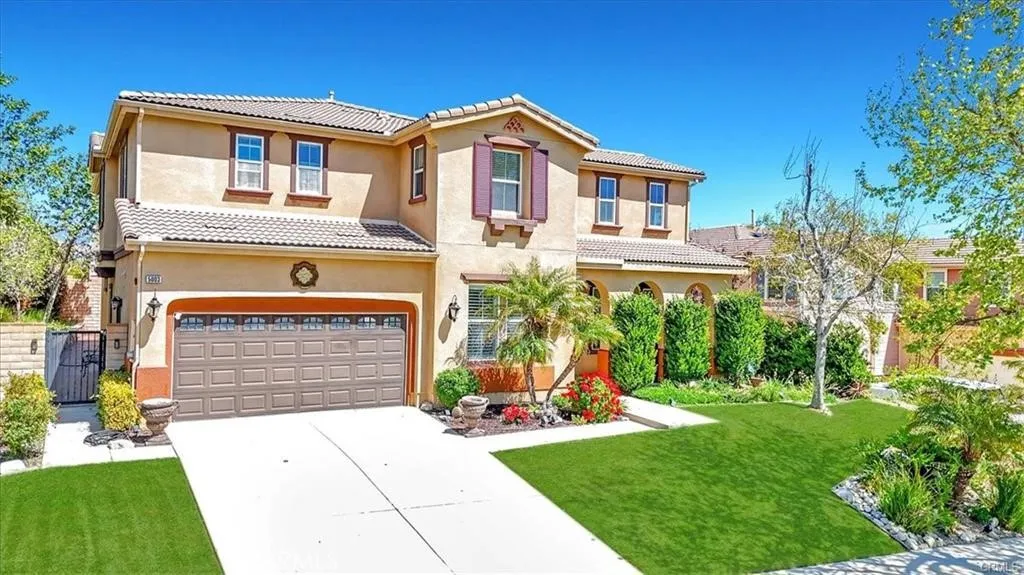 5003 Thornberry Way, Fontana, California 92336 home-pic-0