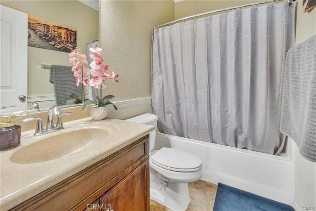 5003 Thornberry Way, Fontana, California 92336 home-pic-55