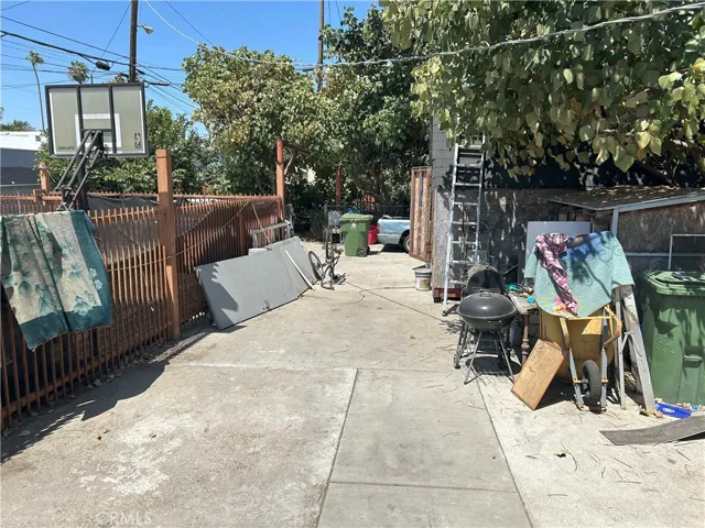 1743 -45 W 60th Place, Los Angeles, California 90047