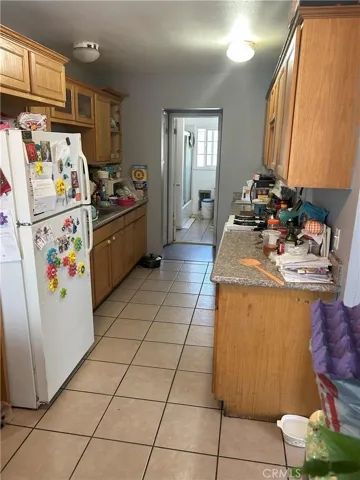 1743 -45 W 60th Place, Los Angeles, California 90047